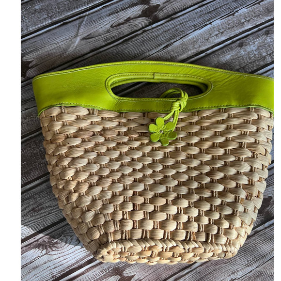 Preston & York Straw & Lime green trim bag - Picture 1 of 3